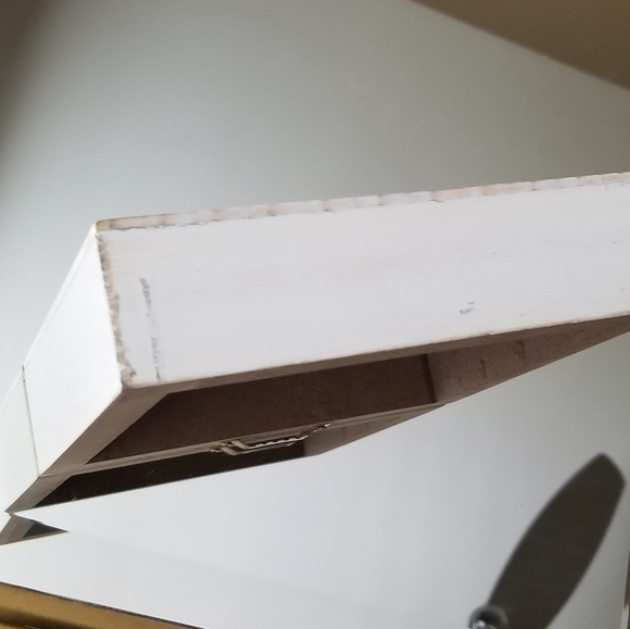 ❗Rustic White and Black Home Accent Decor Plaque❗ - Picture 3 of 4